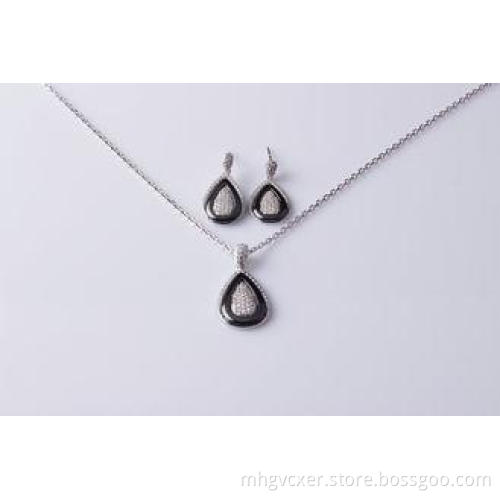 Handcrafted jewellery Black Silver And Ceramic Jewelry Set